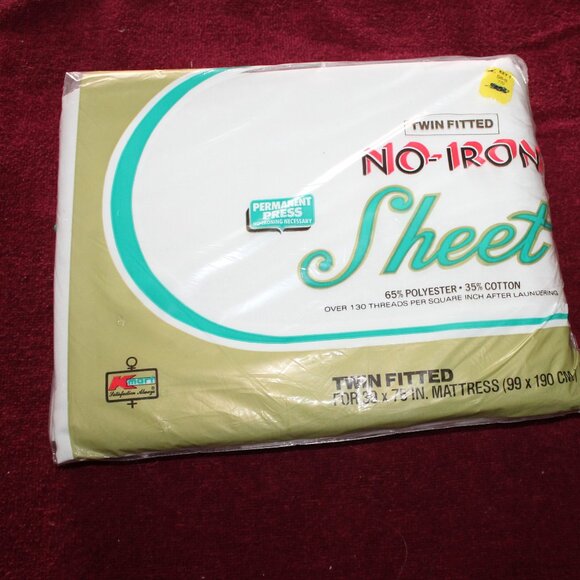 Twin Fitted Permanent Press Sheet - Picture 1 of 2